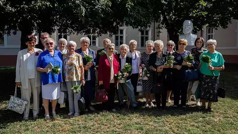 Alumni-találkozó a főiskolán.