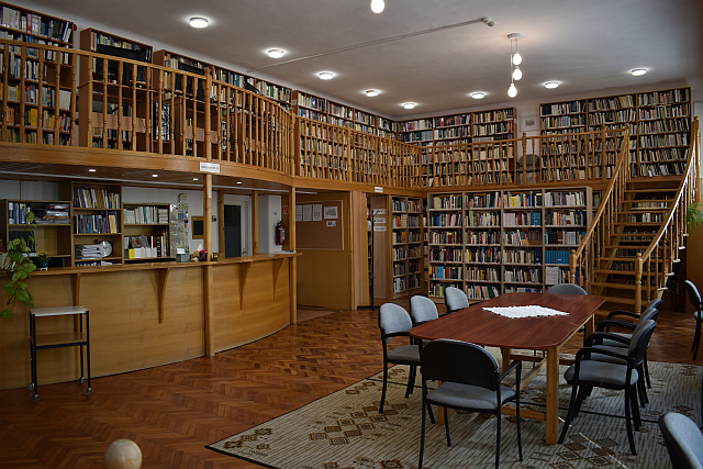 EJF-könyvtár