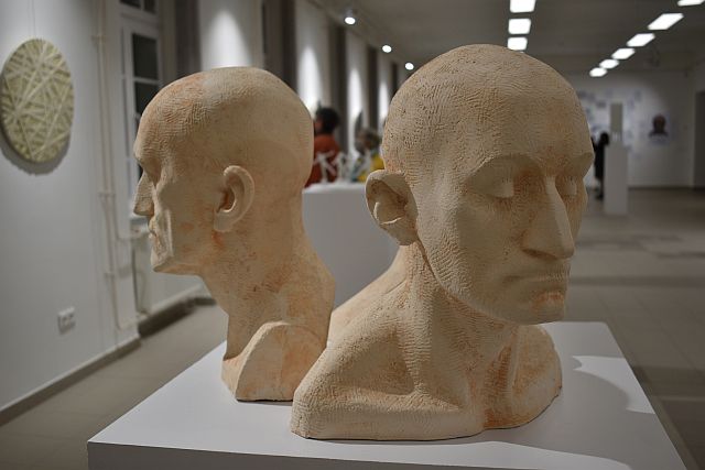 Harmath István kiállítása az EJF Kortárs Galériájában.
