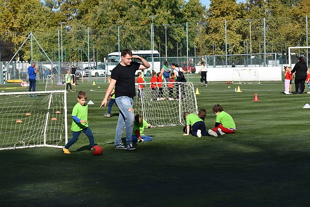 Őszi sportnap a Petőfi-szigeten.