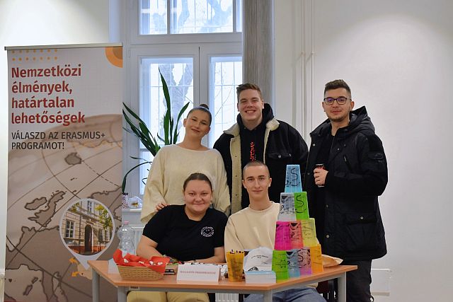 Nyílt nap 2025. december 11-én.