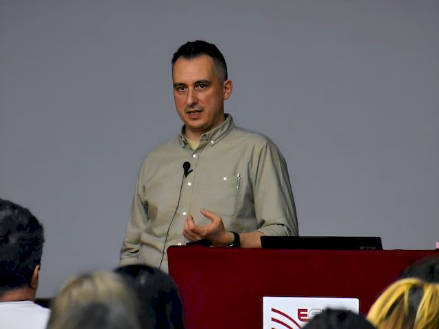 Dr. habil. Birkás Béla előadása az EJF-en.