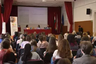 Irodalmi kalandozás Tóth Krisztinával