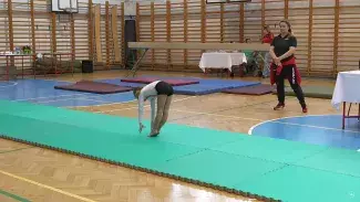 Tanító szakos hallgatók közreműködése a tornaversenyen