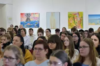 Segítség a pályaválasztáshoz: nyílt nap az Eötvös József Főiskolán