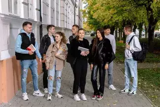 Továbbra is népszerű az Eötvös József Főiskola a felvételizők körében