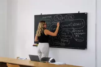 Olvasni, átélni, továbbadni