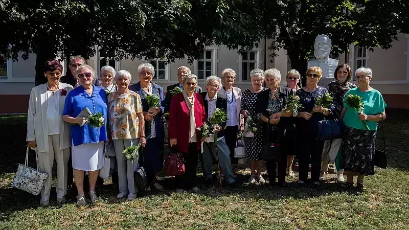 Alumni-találkozó a főiskolán.