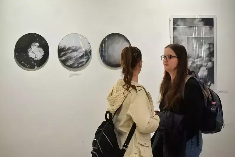 Finisszázs a Kortárs Galériában