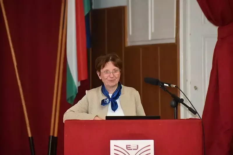 Házi TDK konferencia.