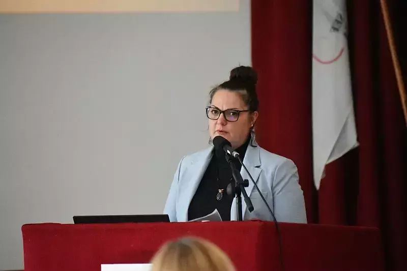 Házi TDK konferencia.