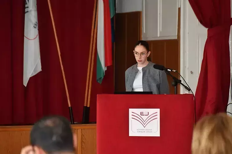 Házi TDK konferencia.