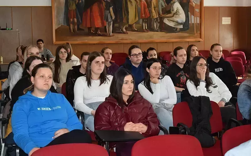 Házi TDK konferencia.