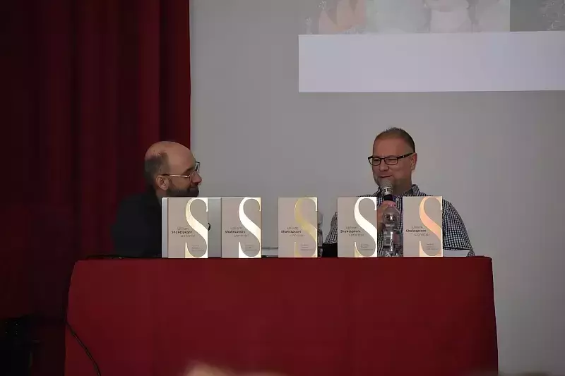 Shakespeare-szonettek másképp