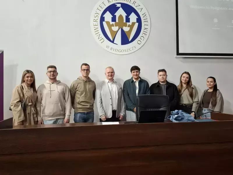 Az Eötvös József Főiskola tovább bővítette nemzetközi kapcsolatrendszerét