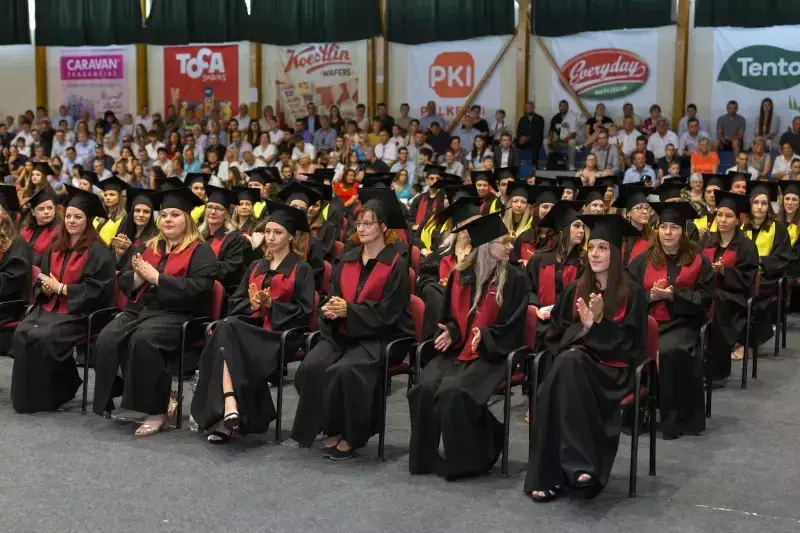 2025. évi nyári diplomaátadó ünnepség az EJF-en