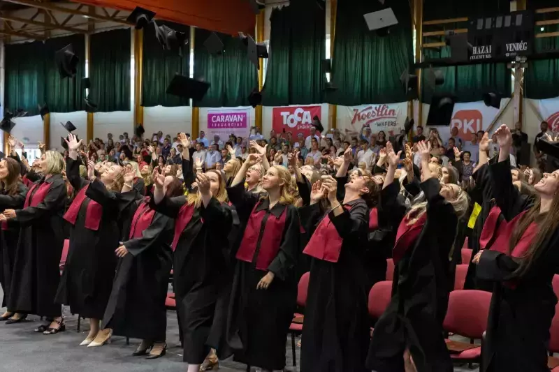 2025. évi nyári diplomaátadó ünnepség az EJF-en