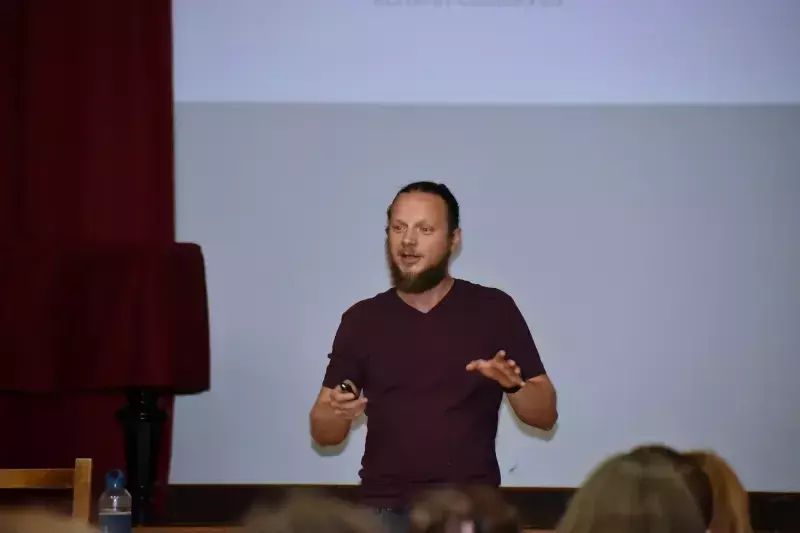 Dr. Bandi Szabolcs előadása az EJF-en