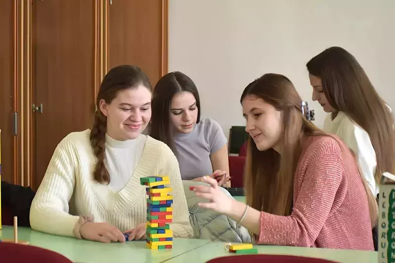Játékos matematikaóra az óvodapedagógus hallgatóknak